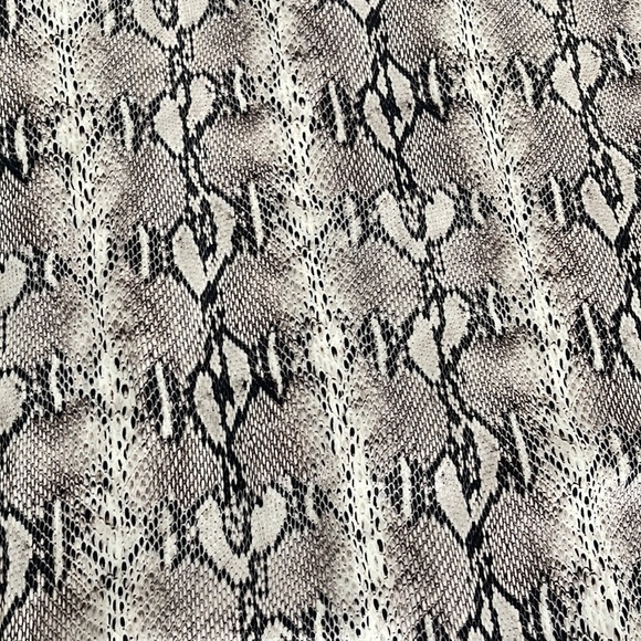 Mango A line Skirt never worn - Picture 3 of 9